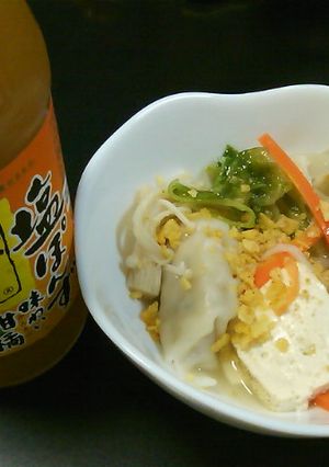 ぎょうざ鍋を塩ぽんずとポテトチップスで♪-レシピのメイン写真