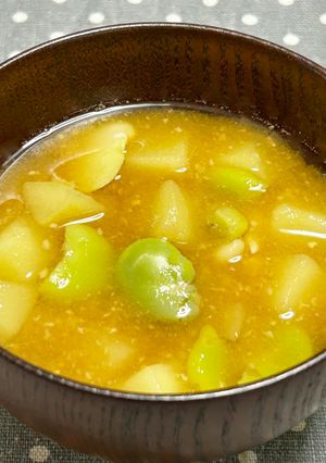 新じゃがと空豆の味噌汁-レシピのメイン写真