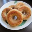 シナモン風味の おからの焼きドーナツ