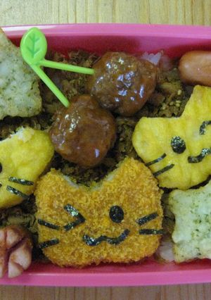 ❤キャラ弁❤フライやナゲットで！ネコ弁当-レシピのメイン写真