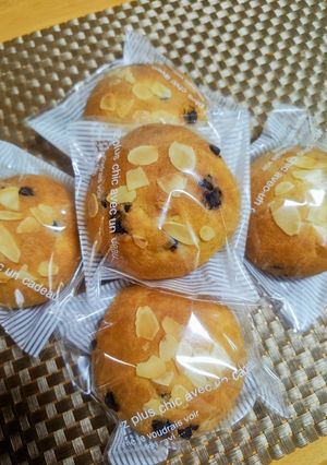 ★低糖質チョコチップ入りアーモンドぱん💕-レシピのメイン写真