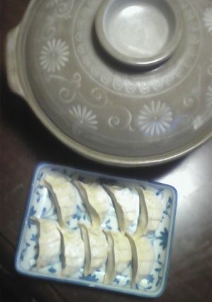 もっちもち！ﾊﾌﾊﾌ最強餃子鍋！-レシピのメイン写真