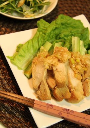 ルクエで簡単♪蒸し鶏のねぎポン酢ソース★-レシピのメイン写真