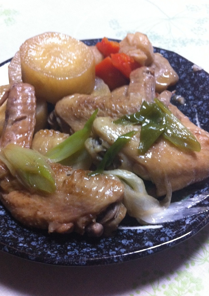 大根とネギと手羽先の煮物-レシピのメイン写真