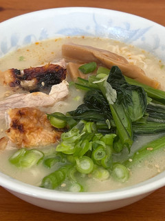 簡単ランチ♡塩焼鶏と小松菜入りラーメン-レシピのメイン写真