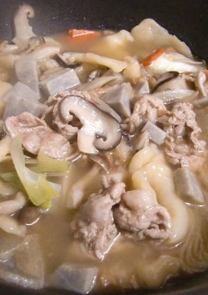宮城の郷土料理☆油麩入りではっと鍋-レシピのメイン写真