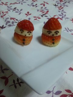 誰でも簡単に♪いちごサンタ♡-レシピのメイン写真