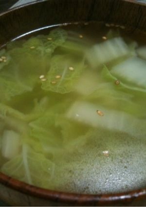 ５分で簡単！白菜を味わう中華スープ♪-レシピのメイン写真