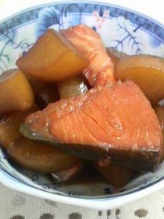 フライパンでOK! 鮭と大根の煮物-レシピのメイン写真