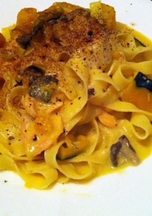 平茸と秋鮭と南瓜のパスタ 味噌クリーム-レシピのメイン写真