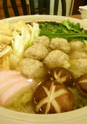 簡単♪生姜沢山しっとり柔らか肉団子鍋-レシピのメイン写真