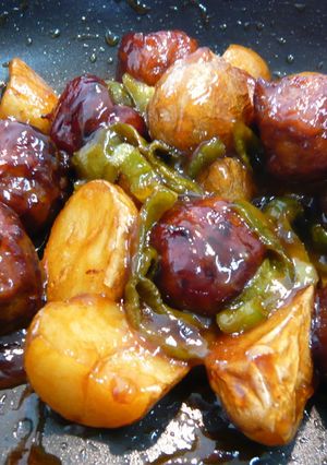 中華名菜でじゃが芋と肉団子の甘酢炒め-レシピのメイン写真