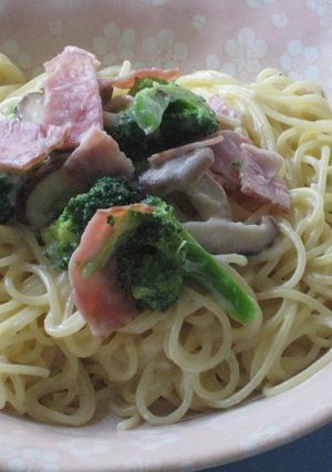 超簡単!お手軽クリーミィースパゲティ-レシピのメイン写真