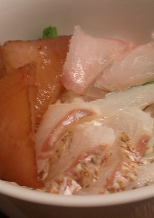 お安いお刺身も美味しく漬け丼-レシピのメイン写真