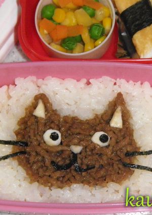 子供のお弁当に！肉そぼろの猫ちゃん-レシピのメイン写真