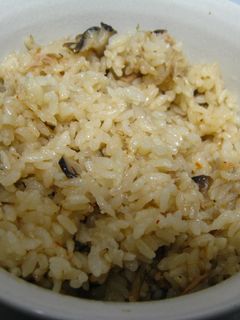 しめじとツナの炊き込みご飯-レシピのメイン写真