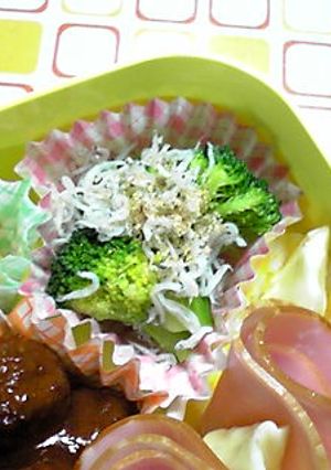 簡単☆弁当のおかず☆ブロッコリー♪-レシピのメイン写真