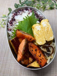 鮭とさつまいもの甘酢弁当-レシピのメイン写真
