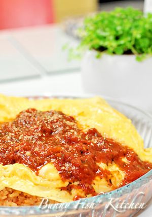 バニー家のトマトソースで炊く☆オムライス-レシピのメイン写真