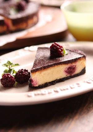 ラズベリーのブラックサンドチーズケーキ-レシピのメイン写真