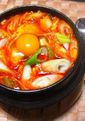 うま辛韓国料理☆スンドゥブチゲ-レシピのメイン写真