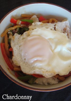 中華名菜☆青椒肉絲の目玉丼-レシピのメイン写真