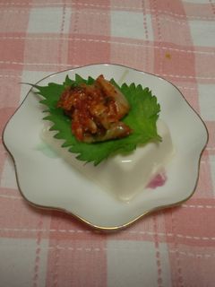 韓国風!?豆腐に大葉キムチ-レシピのメイン写真
