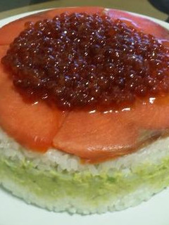 クリスマスや記念日☆サーモンお寿司ケーキ-レシピのメイン写真