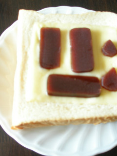 チーズと羊羹のうまうまトースト-レシピのメイン写真