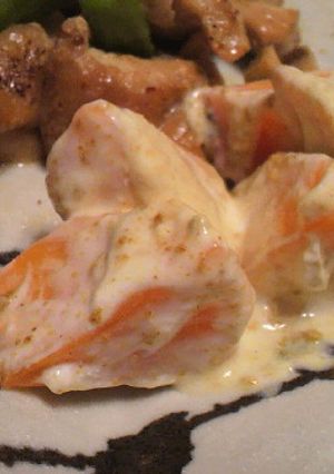 柿でおつまみ！　ヨーグルカレー和え-レシピのメイン写真