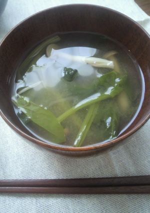 しめじとほうれん草のみそ汁-レシピのメイン写真