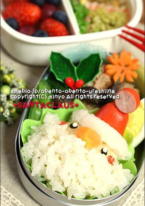 おひげフワフワのサンタクロース：キャラ弁-レシピのメイン写真