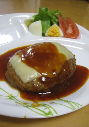 ハンバーグ-レシピのメイン写真