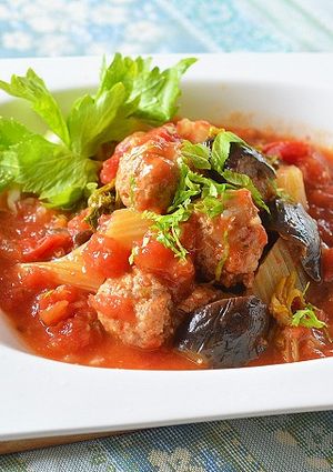 お米が入った肉団子のメキシコ風トマト煮♪-レシピのメイン写真
