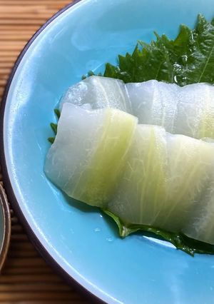 冷やした夕顔を からし酢みそをつけていただく-レシピのメイン写真