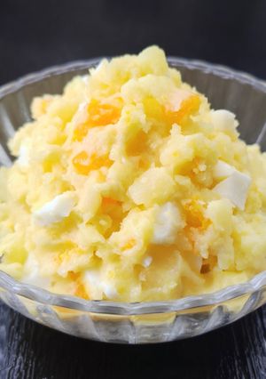 9分一緒に蒸すだけ！じゃがいもと卵のポテトサラダ-レシピのメイン写真