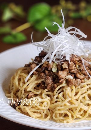 綺麗になれちゃう『簡単 汁なし担々麺』-レシピのメイン写真
