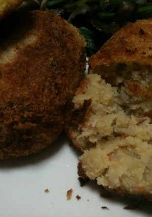 簡単！肉じゃがリサイクルコロッケ♪-レシピのメイン写真