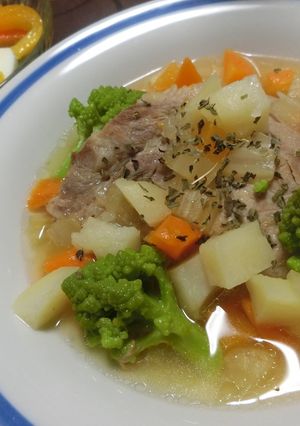 圧力鍋de「トンカツ肉の香草煮」-レシピのメイン写真
