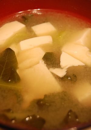 ブロッコリーの茎とお豆腐で絶品お味噌汁☆-レシピのメイン写真