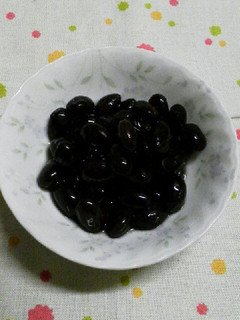 簡単おせち☆圧力鍋で黒豆の甘煮♪-レシピのメイン写真