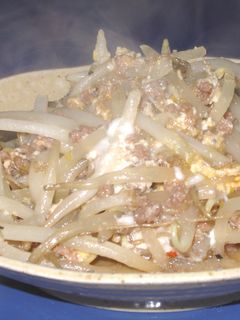 もやしとひき肉のナンプラー炒め-レシピのメイン写真