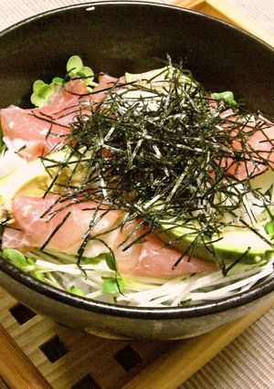 休日ランチに♪我が家の❤生ハム丼❤-レシピのメイン写真