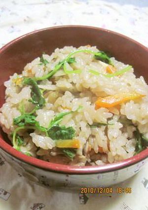せりの炊き込みご飯-レシピのメイン写真