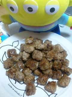 簡単!ひき肉サイコロステーキ-レシピのメイン写真