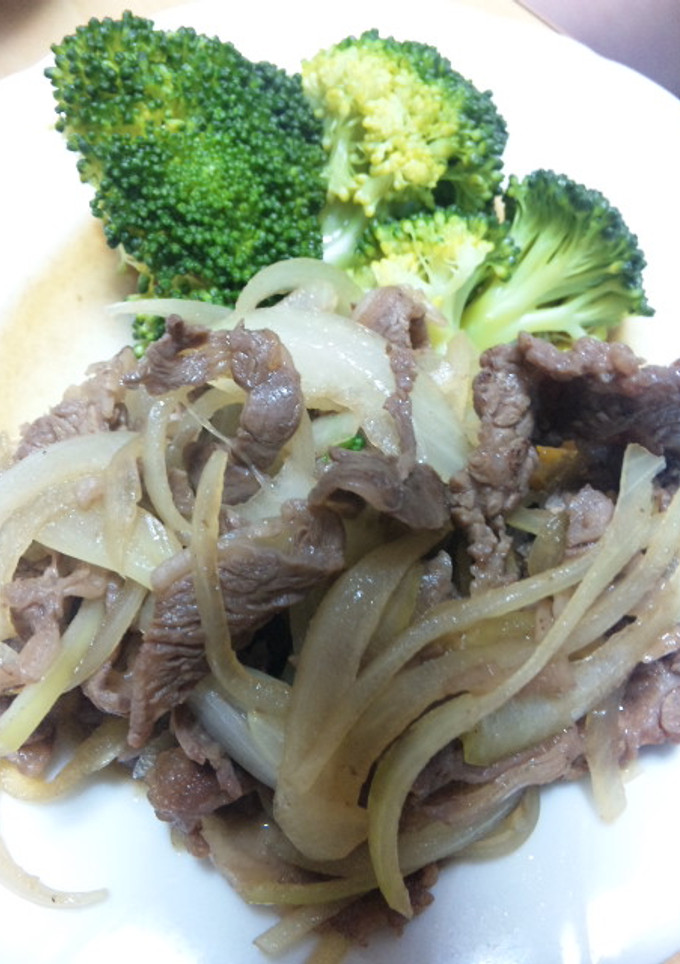 牛肉と玉ねぎのめんつゆ炒め-レシピのメイン写真