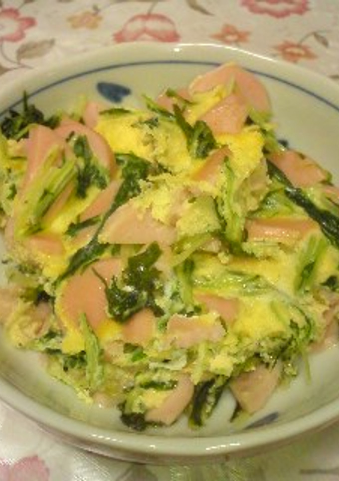 水菜とソーセージの卵とじ-レシピのメイン写真
