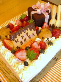 プレゼントはケーキで!なデコレーション-レシピのメイン写真