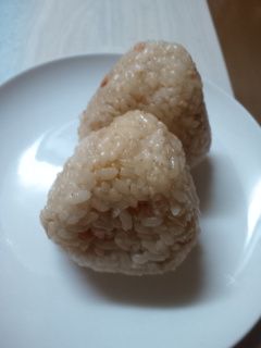 鮭マヨ醤油おにぎり-レシピのメイン写真