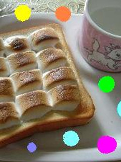 トースト①朝から甘くてとっても美味しぃマシュマロトースト(・ω・)-レシピのメイン写真